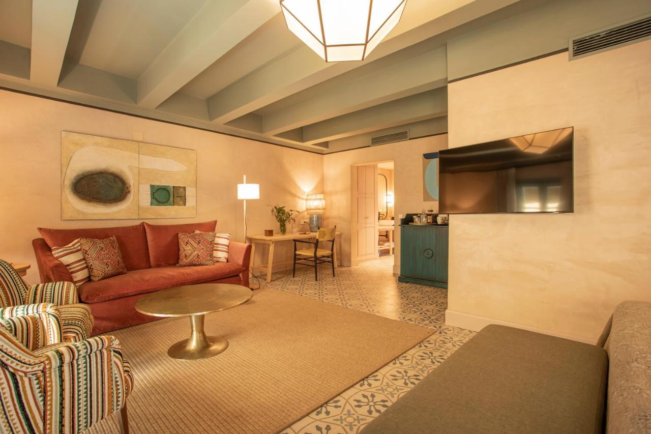 Hospes Las Casas Del Rey De Baeza, A Member Of Design Hotels Севиля Екстериор снимка