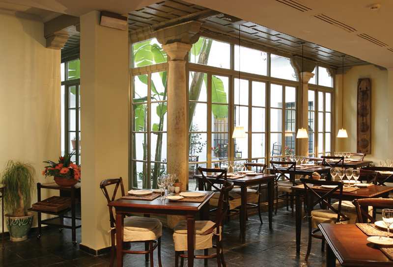 Hospes Las Casas Del Rey De Baeza, A Member Of Design Hotels Севиля Екстериор снимка