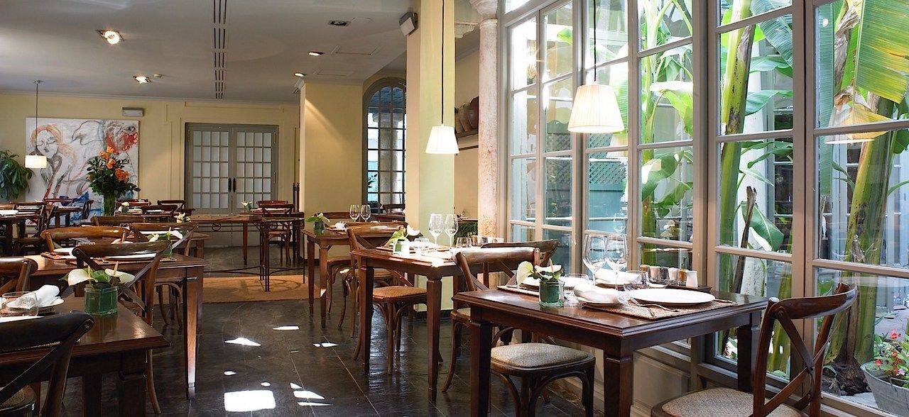 Hospes Las Casas Del Rey De Baeza, A Member Of Design Hotels Севиля Екстериор снимка
