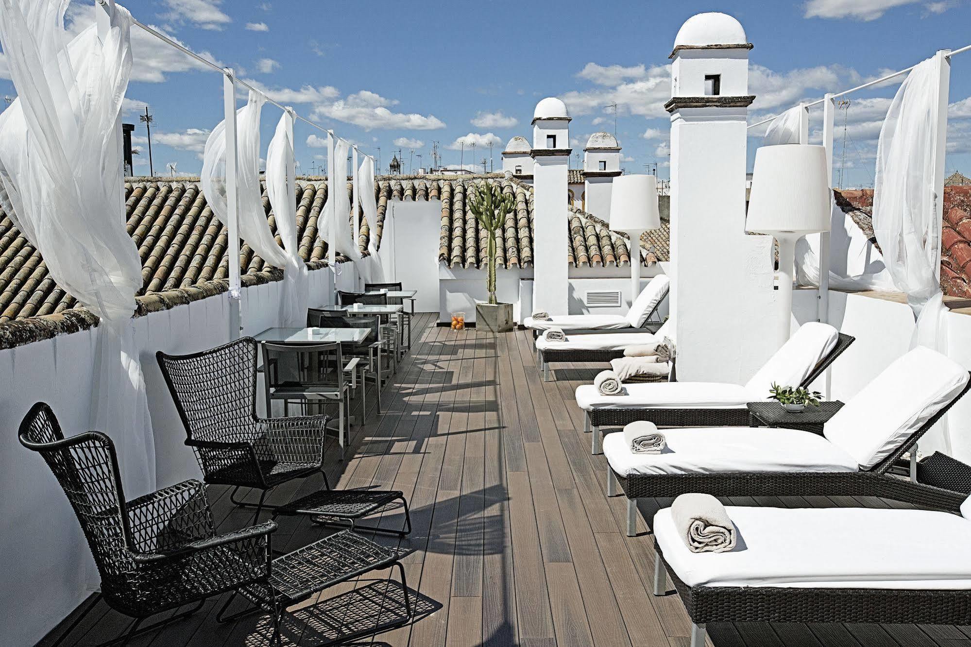 Hospes Las Casas Del Rey De Baeza, A Member Of Design Hotels Севиля Екстериор снимка